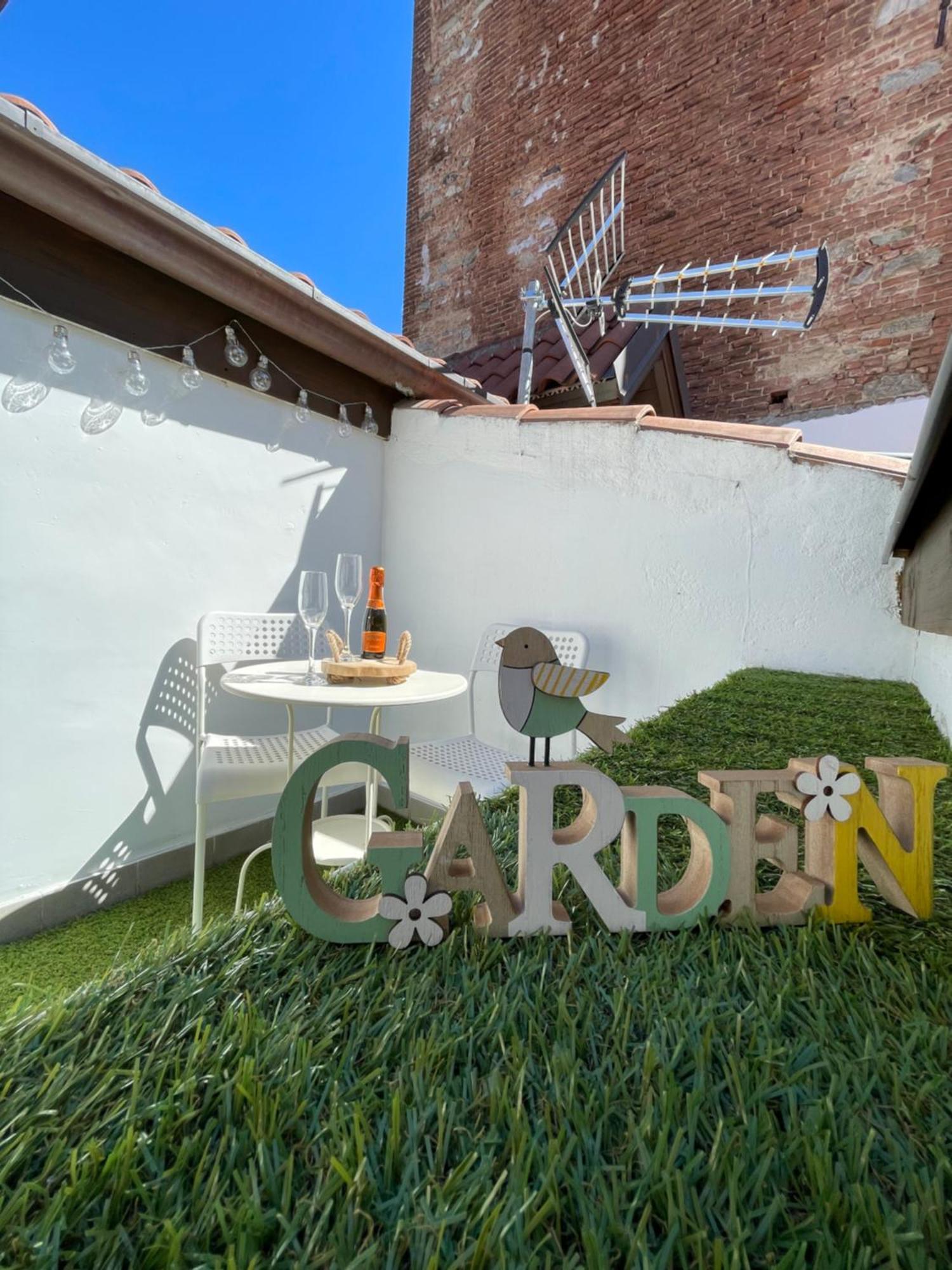 Garden House Cit Turin Apartment ภายนอก รูปภาพ